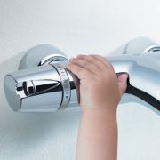 تعمیر شیر گروهه با تعمیرکار گروهه وتعمیر کار هانس گروهه